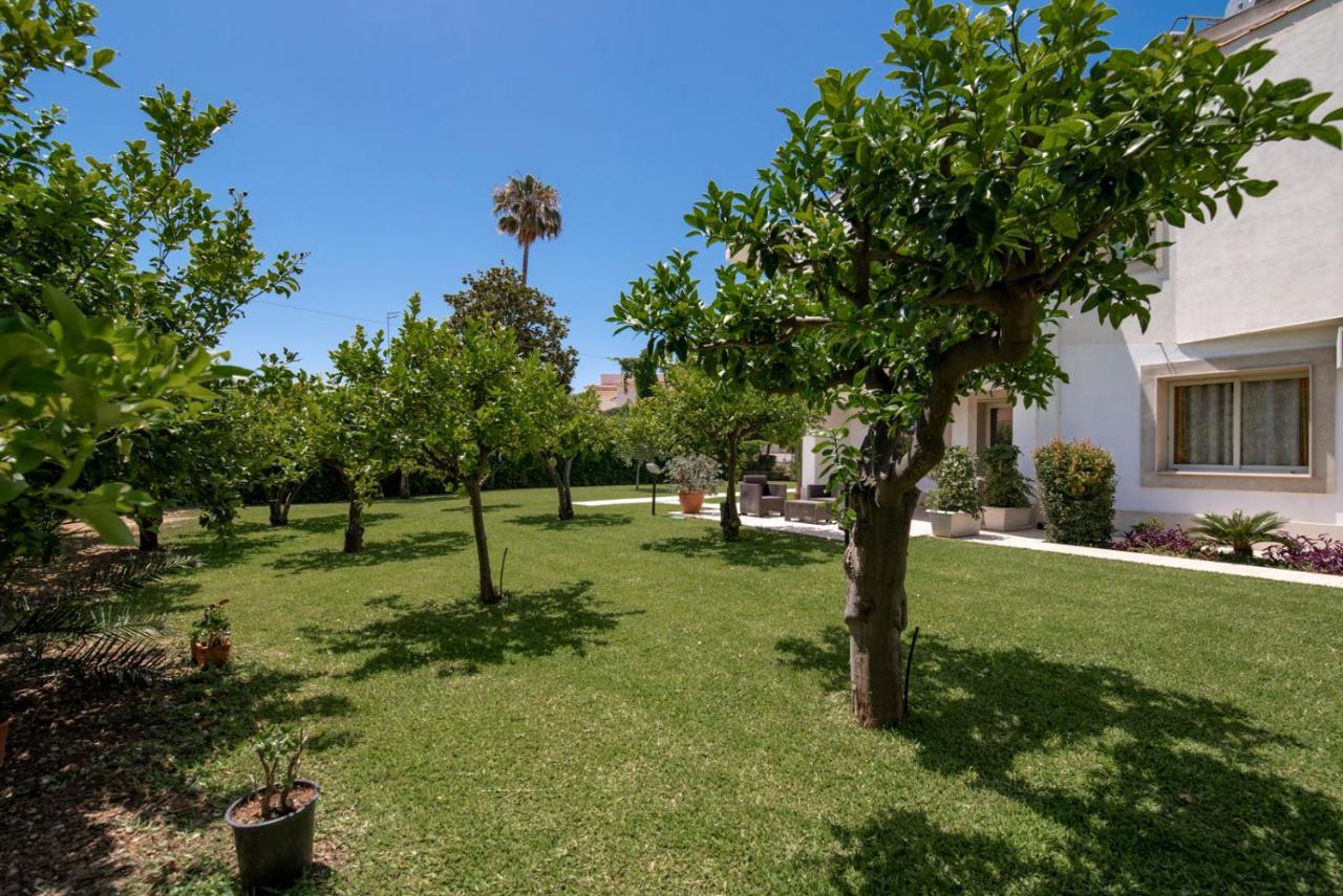 Villa Venera Fontane Bianche Bagian luar foto