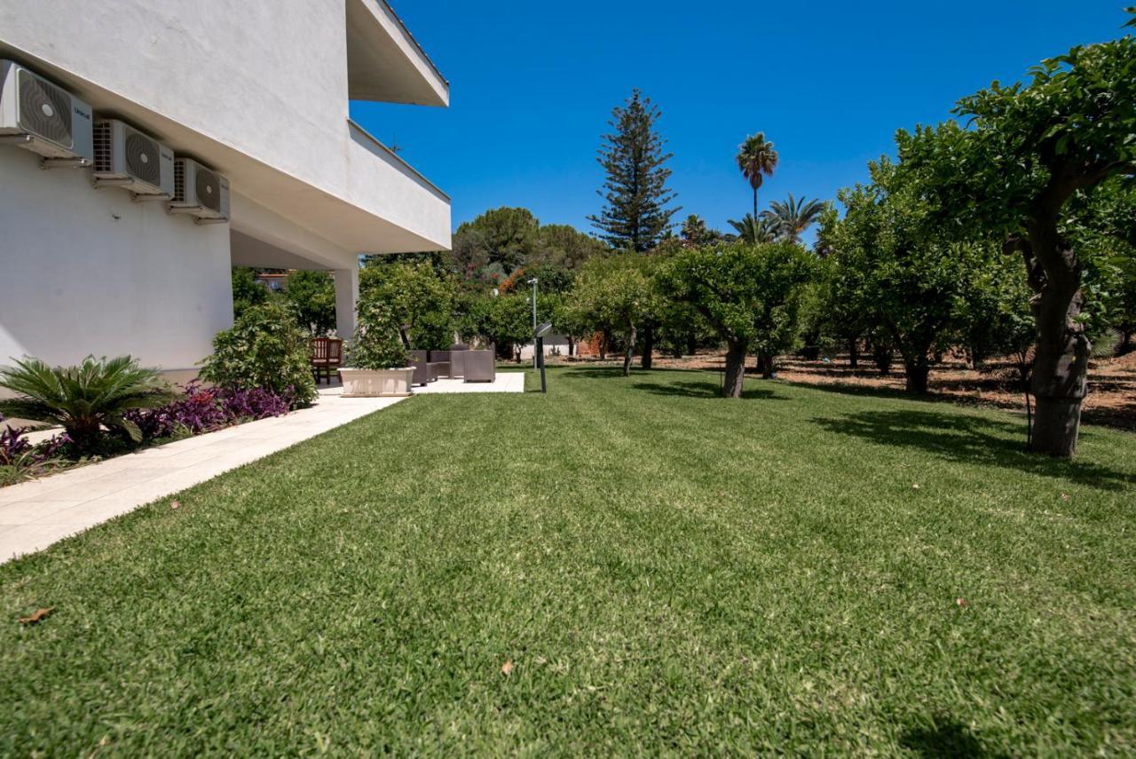 Villa Venera Fontane Bianche Bagian luar foto