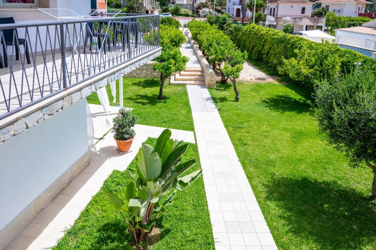 Villa Venera Fontane Bianche Bagian luar foto