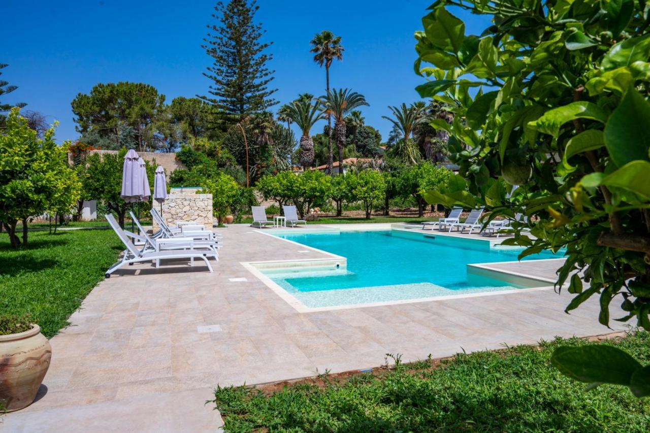 Villa Venera Fontane Bianche Bagian luar foto